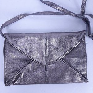 J.Jill Silver Metallic Pebbled Leather Crossbody S